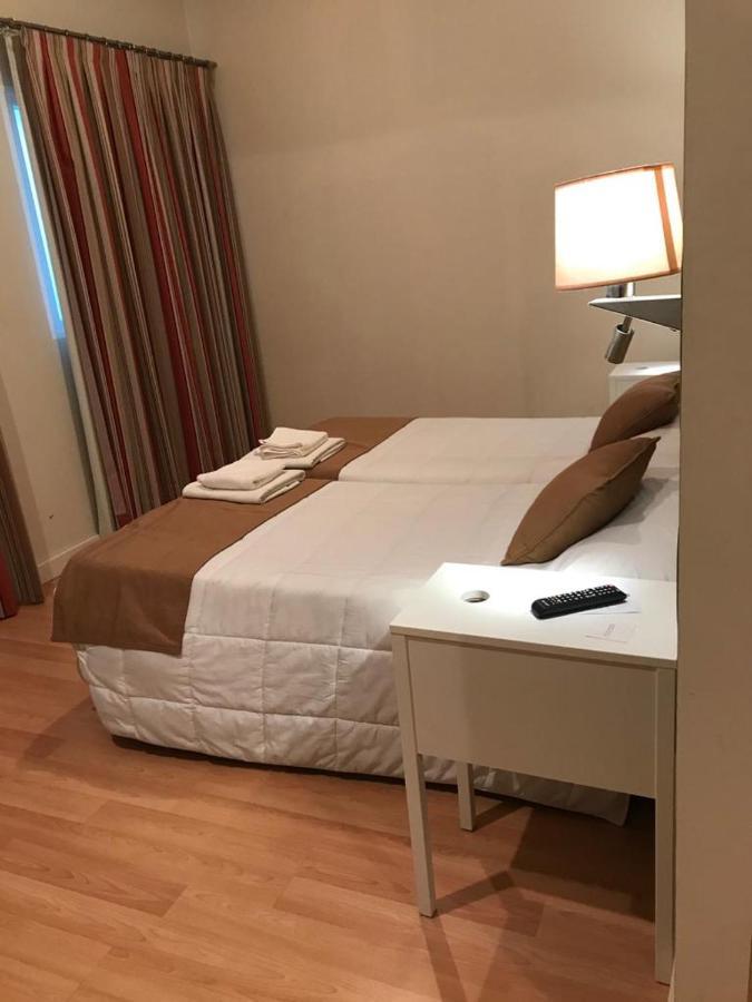 Hotel Moya Навальмораль-де-ла-Мата Экстерьер фото